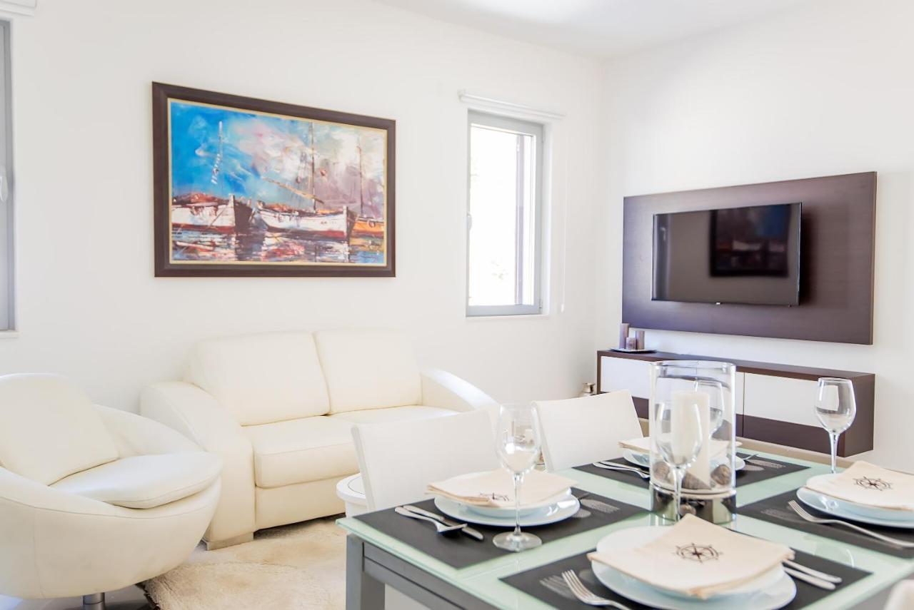 Lavender Bay Apartment C22 Kotor Dış mekan fotoğraf